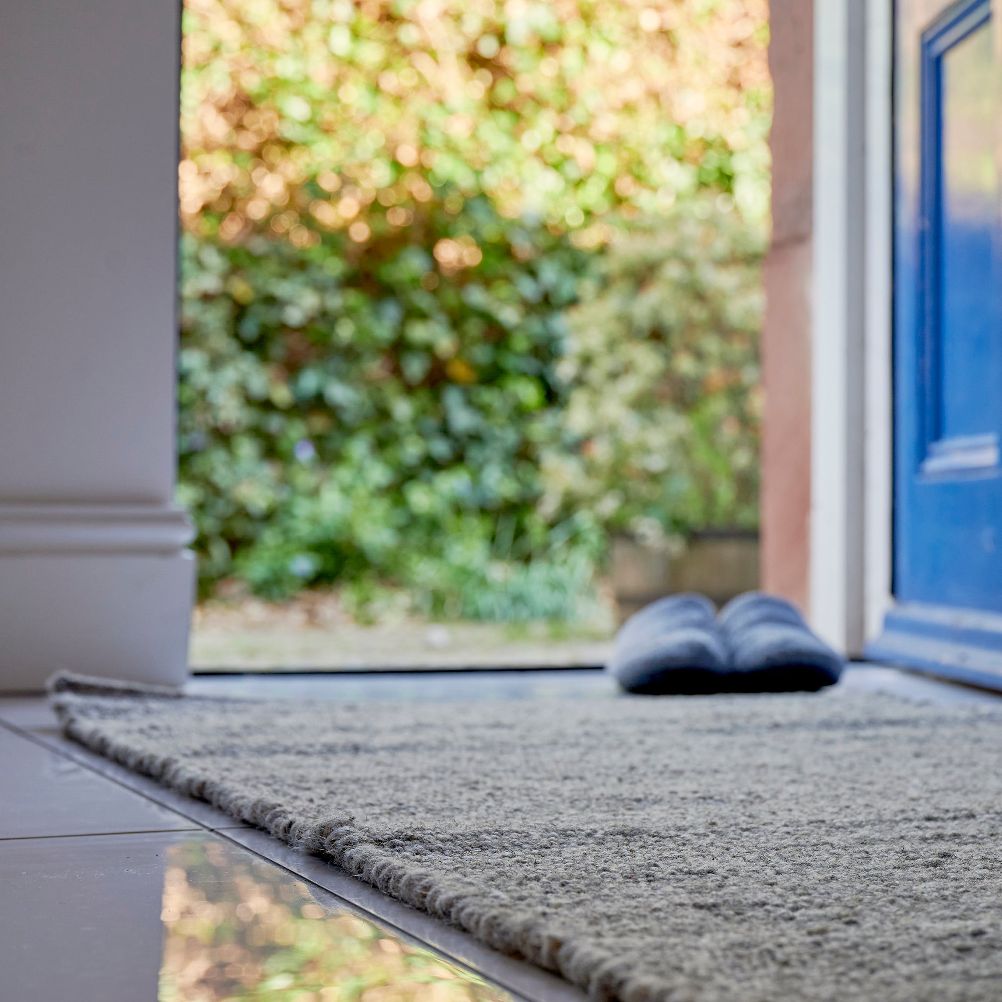grey wool rug texture