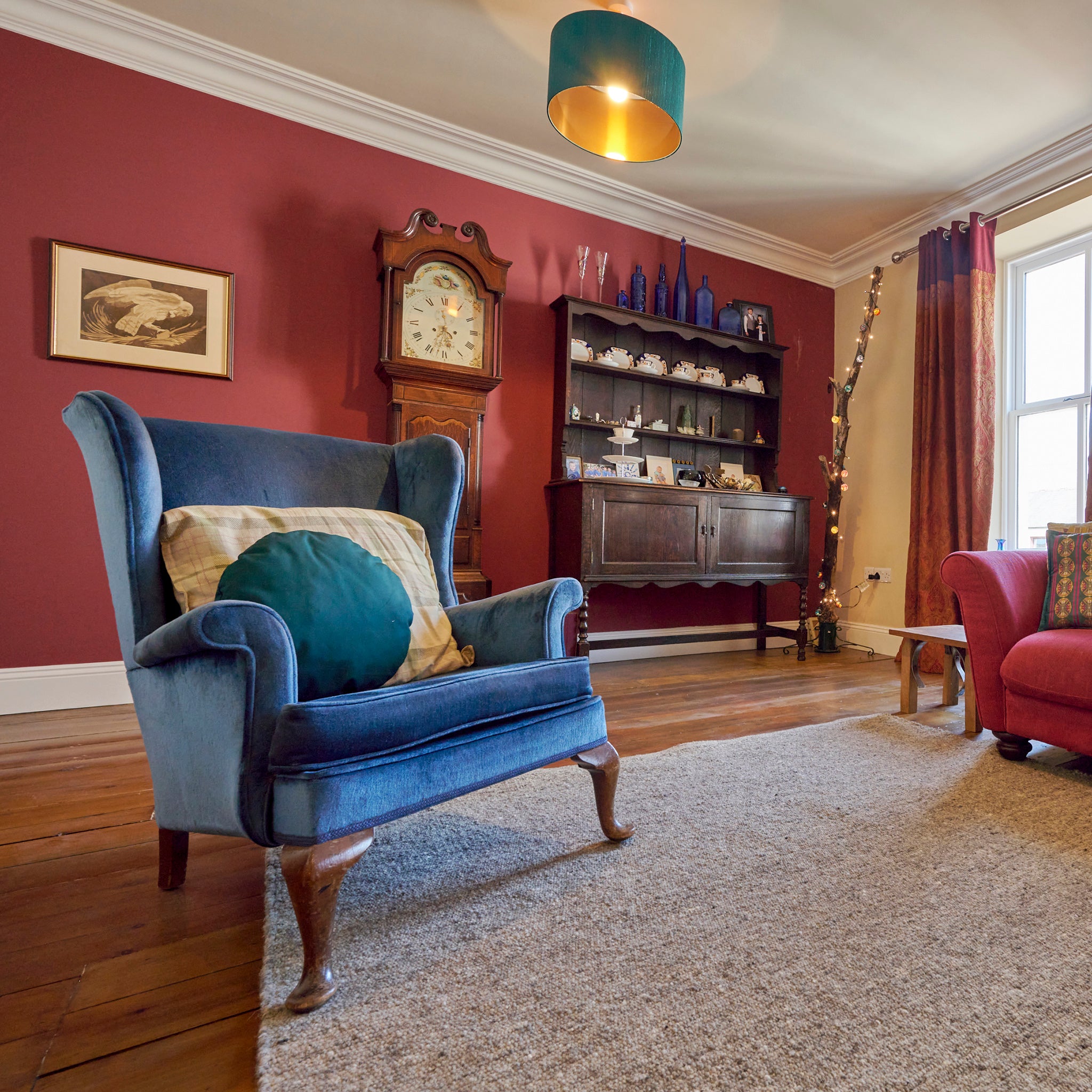 large living space with wool rug