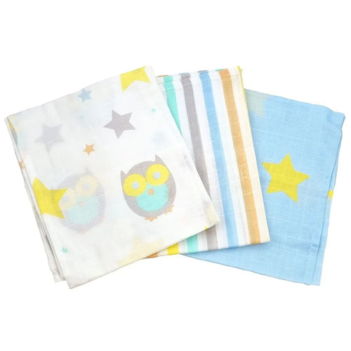 3 folded organic cotton muslins with different designs