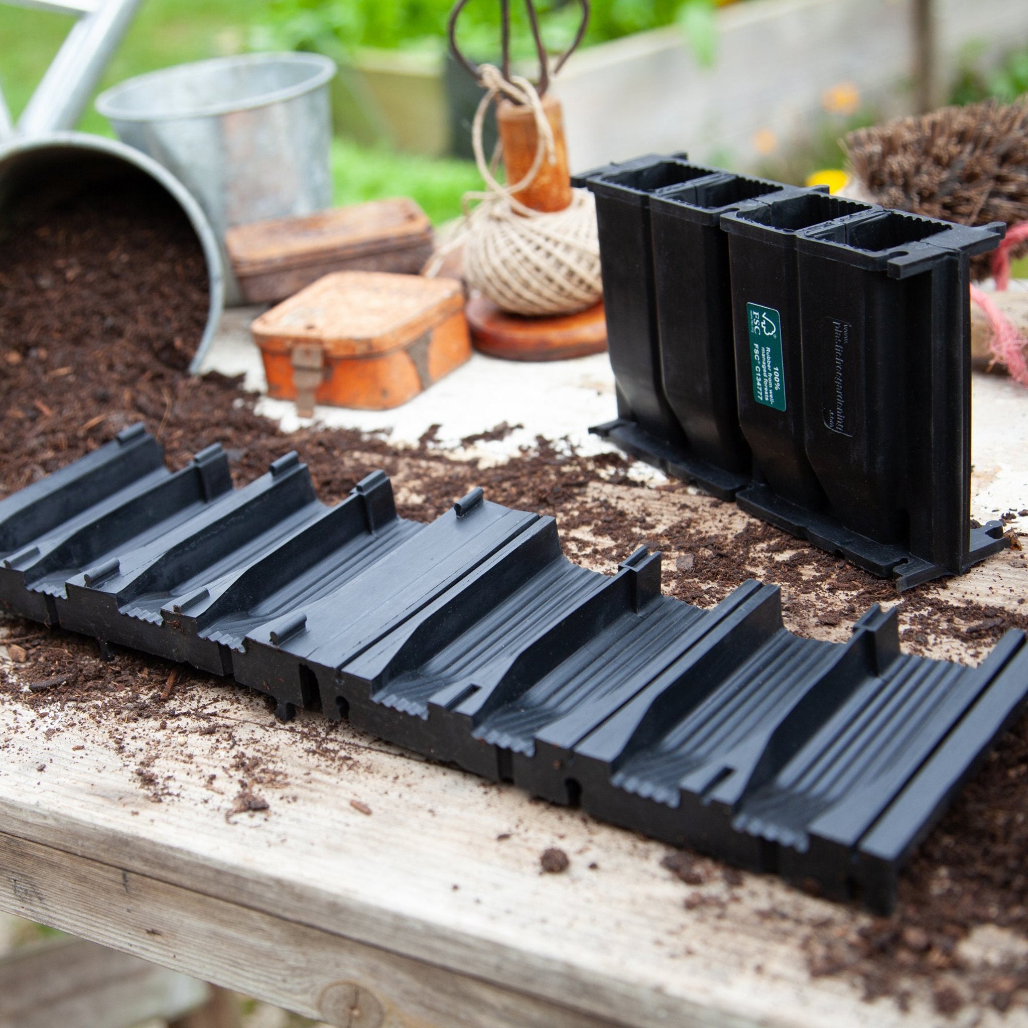 Plastic Free Gardening Rubber Root Trainer – Chimney Sheep