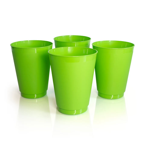 Adventure plastic cups