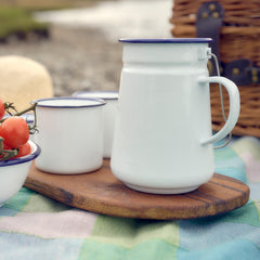 enamel tea can  thumbnail