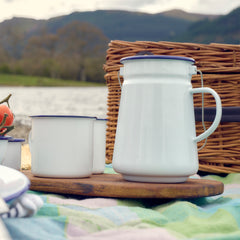 Enamel picnic set thumbnail
